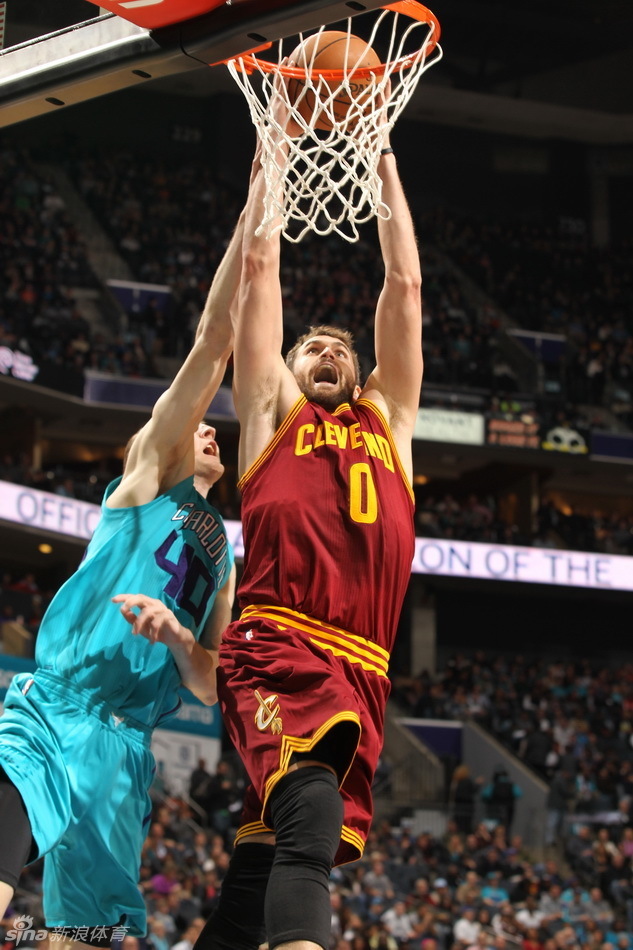 包含关键时刻国王杯传出新动向，夏洛特黄蜂扳平良机，管理层表态：悬念犹存，细节决定成败的词条-开元官网入口